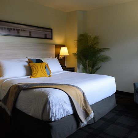 Hotel Rodd Miramichi Esterno foto