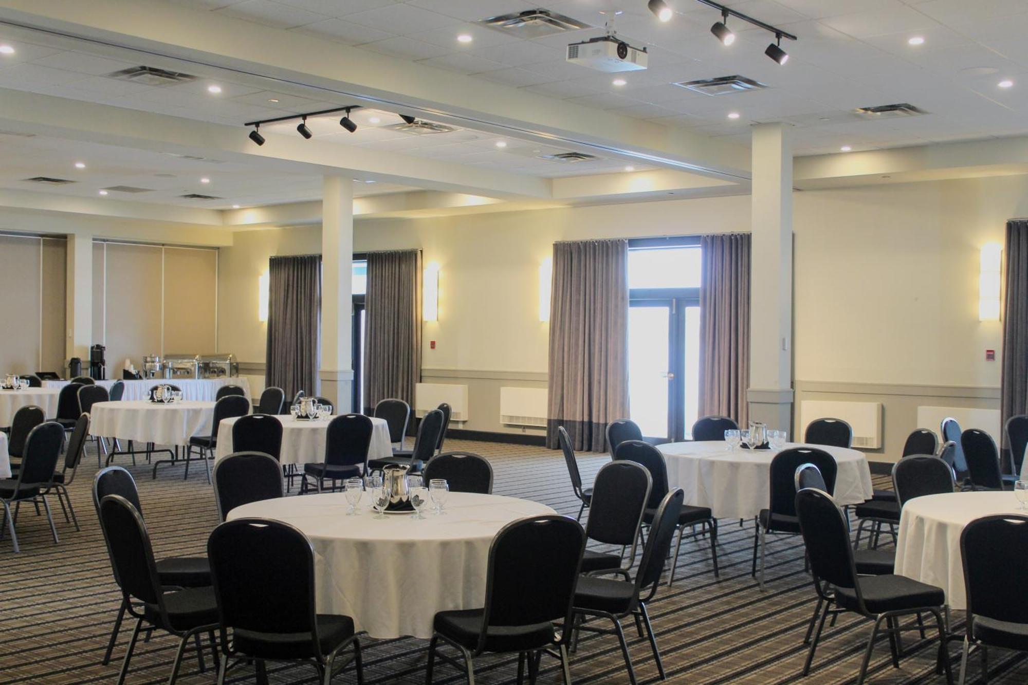 Hotel Rodd Miramichi Esterno foto