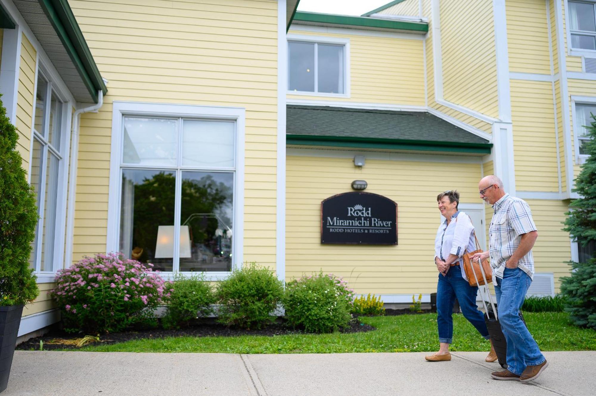 Hotel Rodd Miramichi Esterno foto